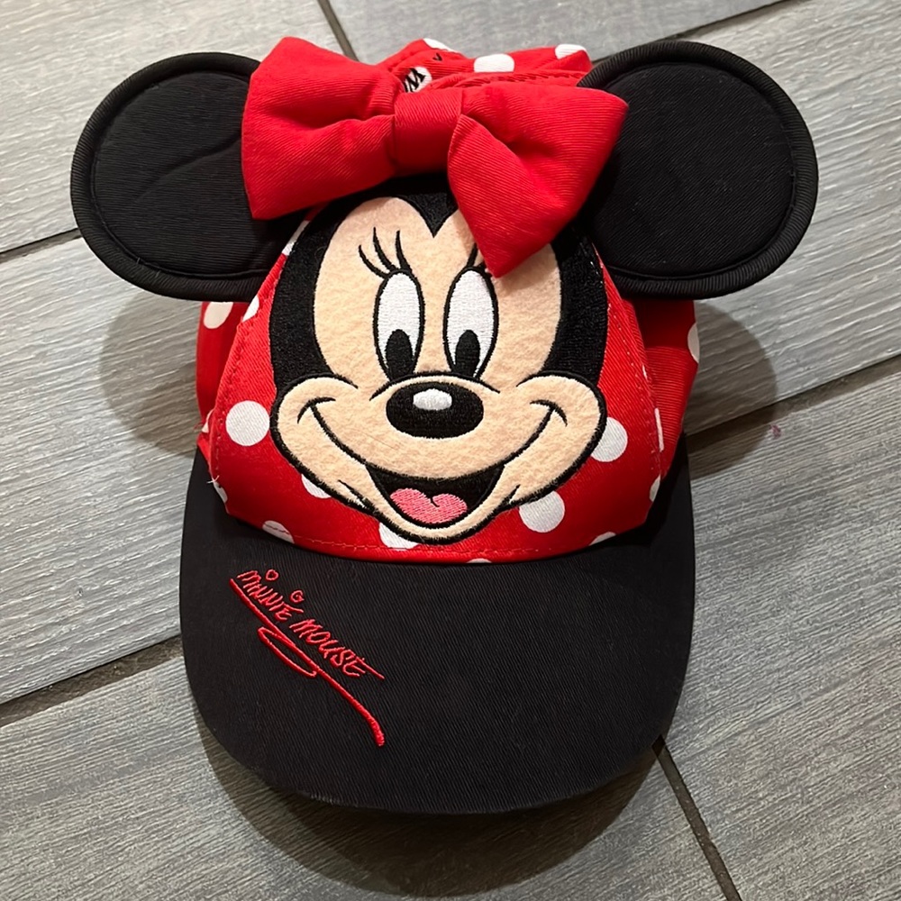 Walt Disney World Minnie toddler hat